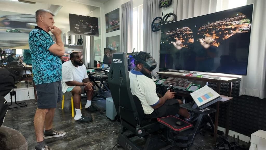 From the Falcon 10X to Your Cockpit: Why Flight Simulation Is Booming – and Where to Try a Flight Simulator in Phuket