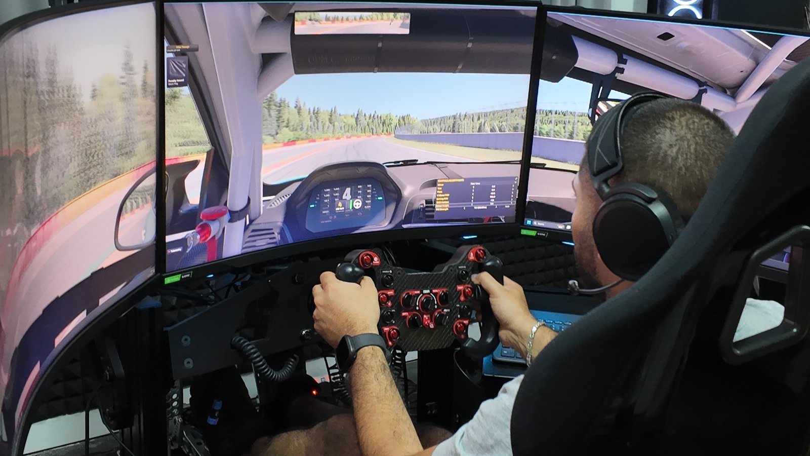 A guest tackles Spa-Francorchamps’ punishing kerbs at SIMPRO Academy Phuket, the same demanding conditions Mercedes must design around after the Antonelli wheel shield failure at Silverstone